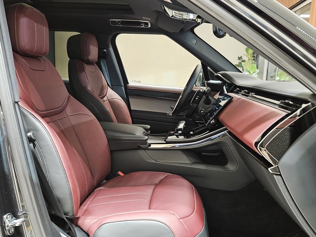 Land Rover Range Sport 3.0D l6 300 CV Dynamic SE