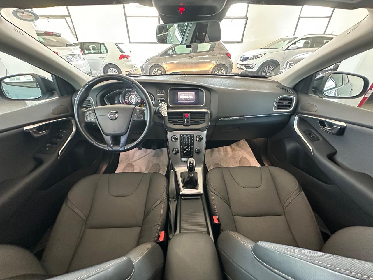 Volvo V40 Cross Country D2 Pro