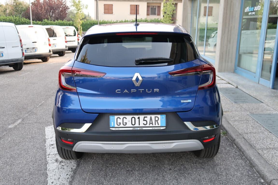 Renault Captur Plug-in Hybrid E-Tech 160 CV Intens