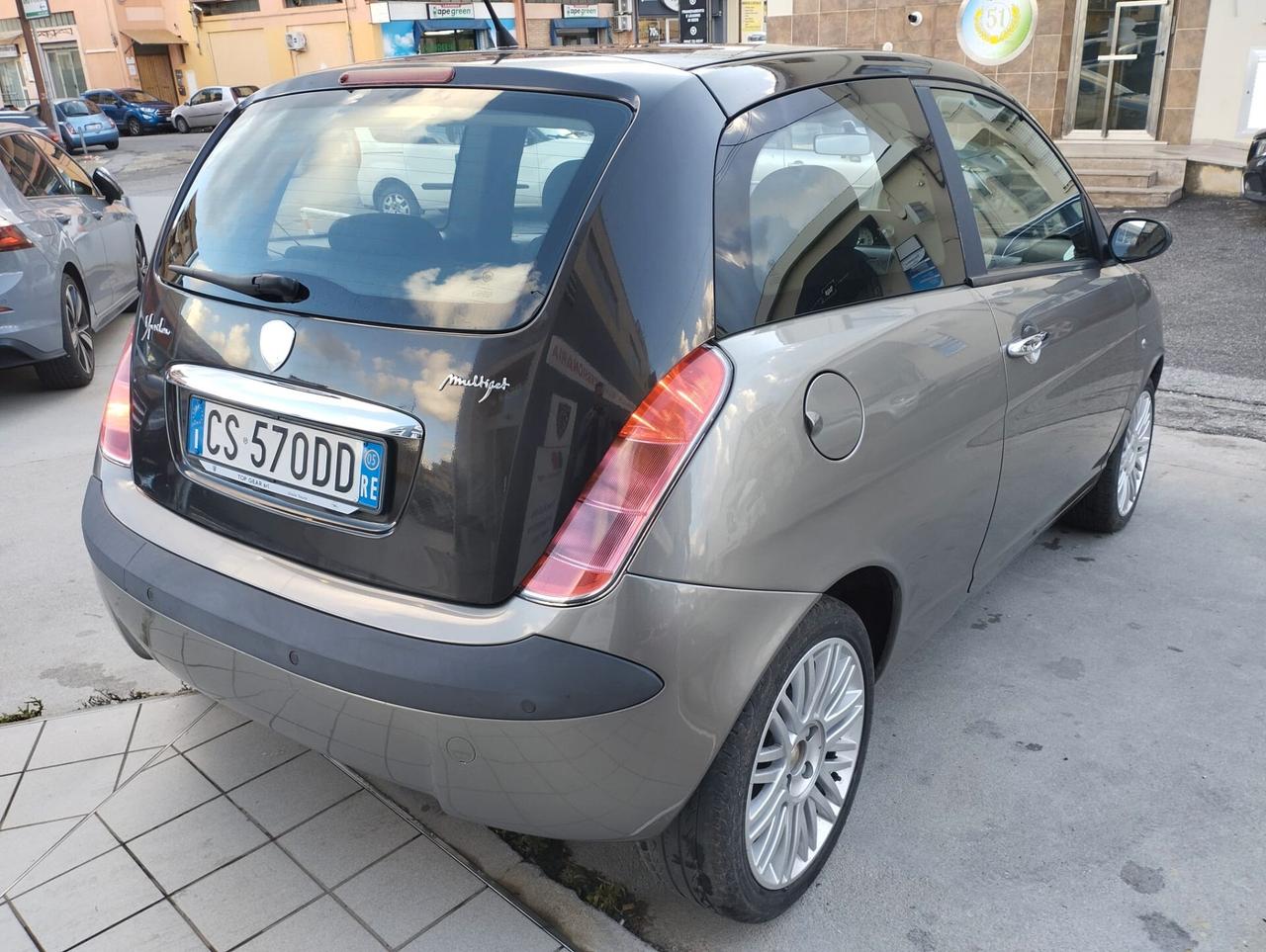 Lancia Ypsilon 1.3 Multijet 16V Argento