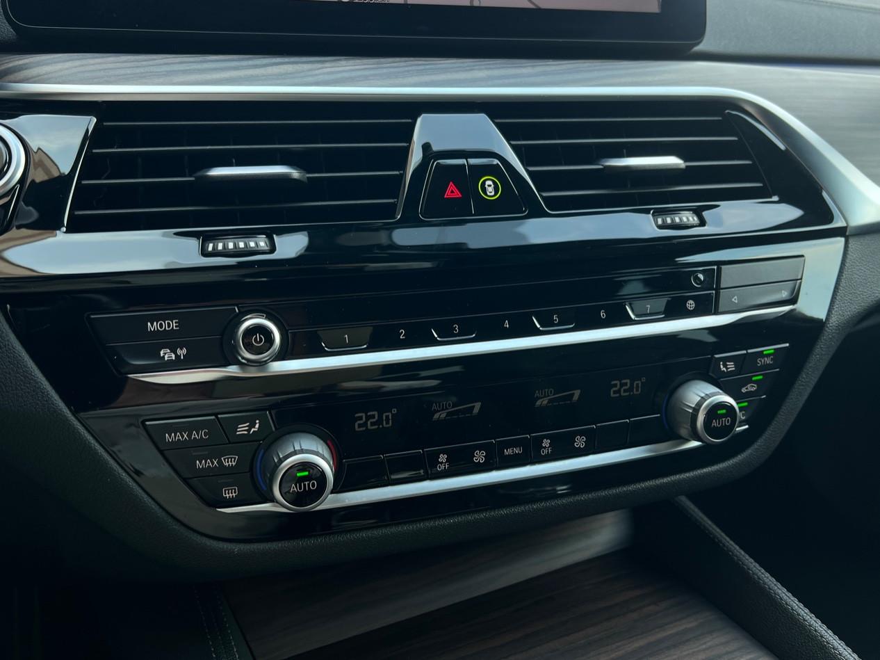 BMW 540 d Touring mhev 48V xdrive Msport M Sport auto