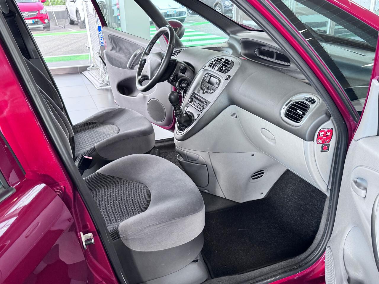 Citroen Xsara Picasso 1.6 16V Classique METANO