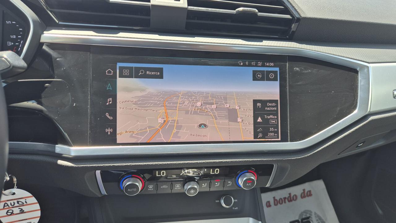 Audi Q3 35 TDI S tronic Business