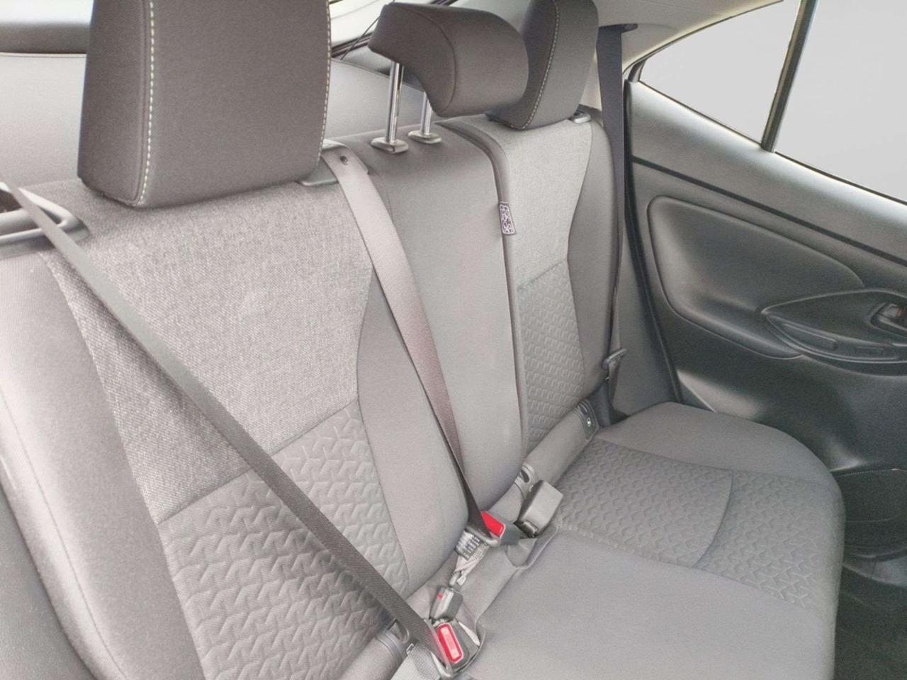 Toyota Yaris Cross TOYOTA Yaris Cross 1.5 Hybrid 5p. E-CVT Business
