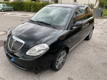Lancia Ypsilon 1.2 Platino modamilano