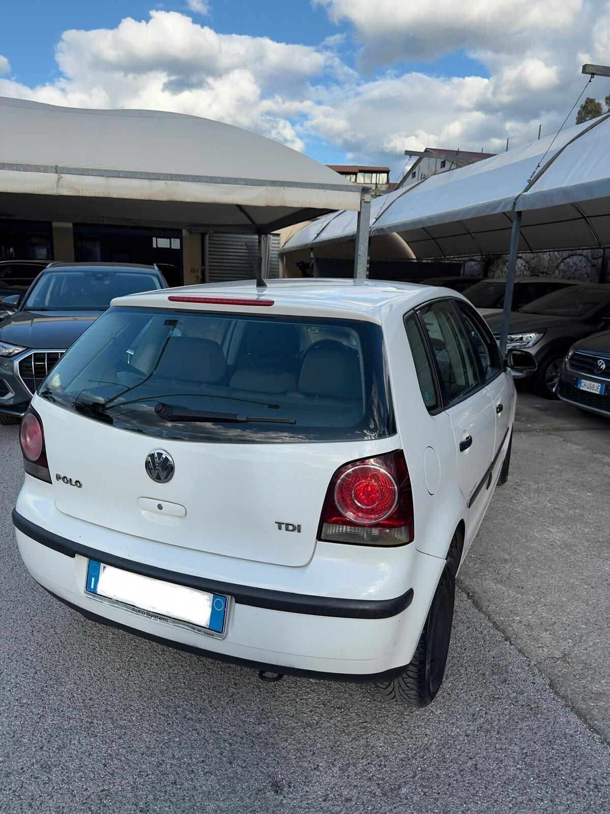VOLKSWAGEN Polo 2008 1.4 69CV DIESEL NEOPATENTATI