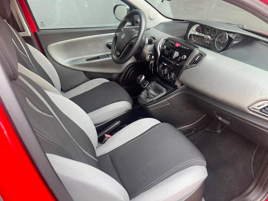 Lancia Ypsilon 1.2 8v Elefantino s&s 69cv E6