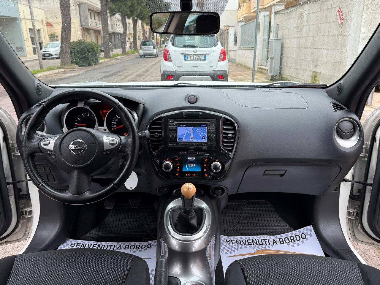 Nissan Juke 1.6 Tekna NAVI RETROCAMERA - 2011