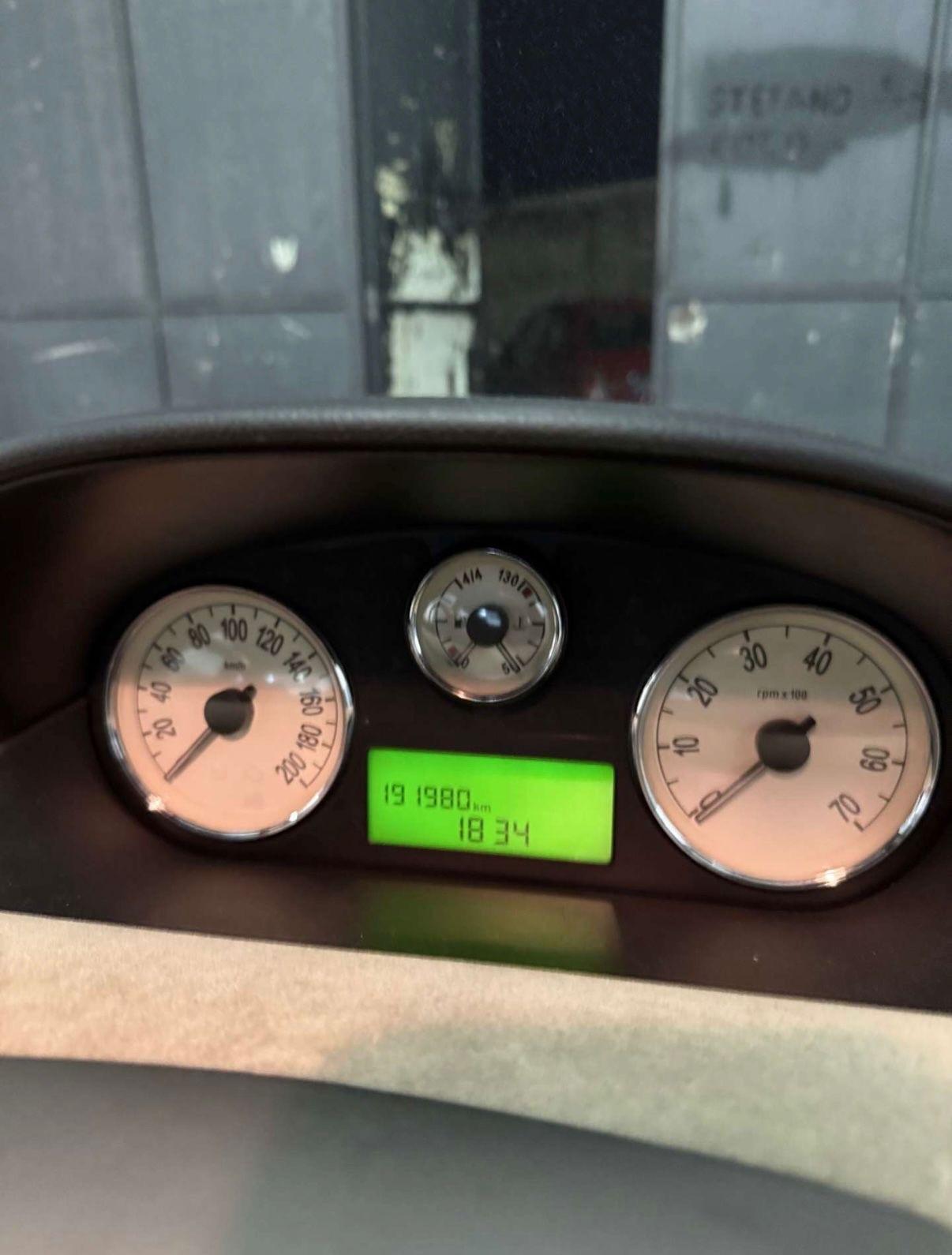 Lancia Y 1.2i cat Elefantino Blu