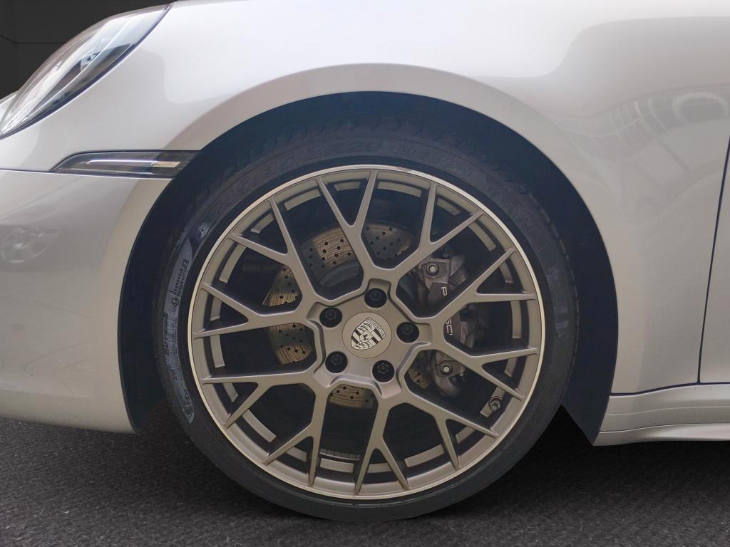 Porsche 911 Cabrio 3.0 Carrera auto