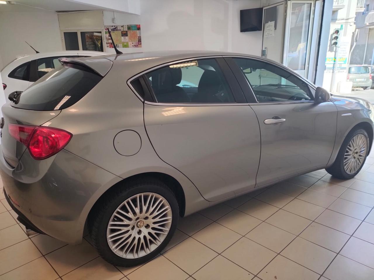 Alfa Romeo Giulietta 2.0 JTDm-2 170 CV Distinctive