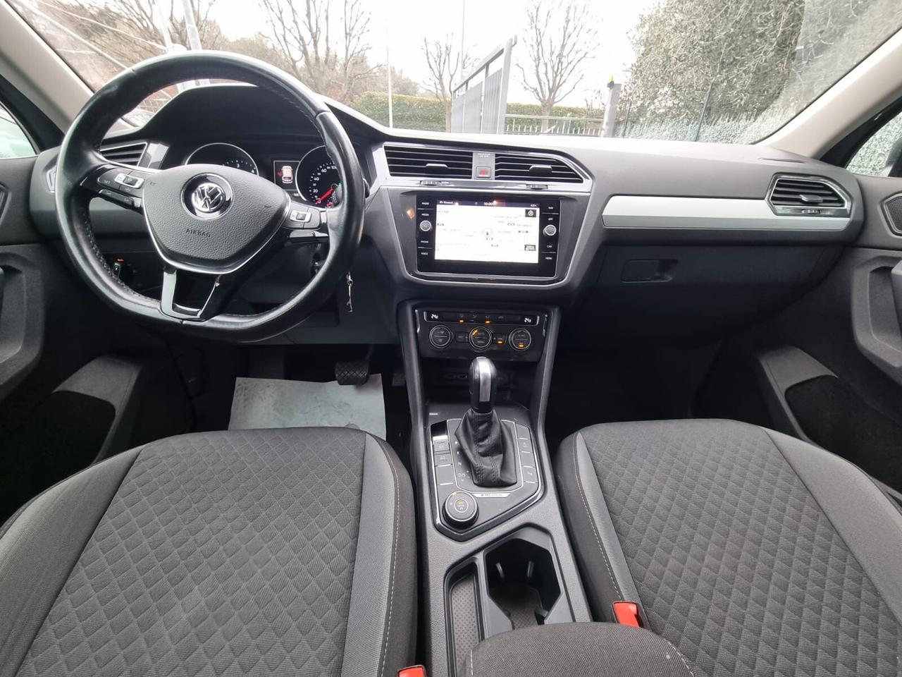 Volkswagen Tiguan 2.0 TDI SCR DSG 4MOTION Business BMT