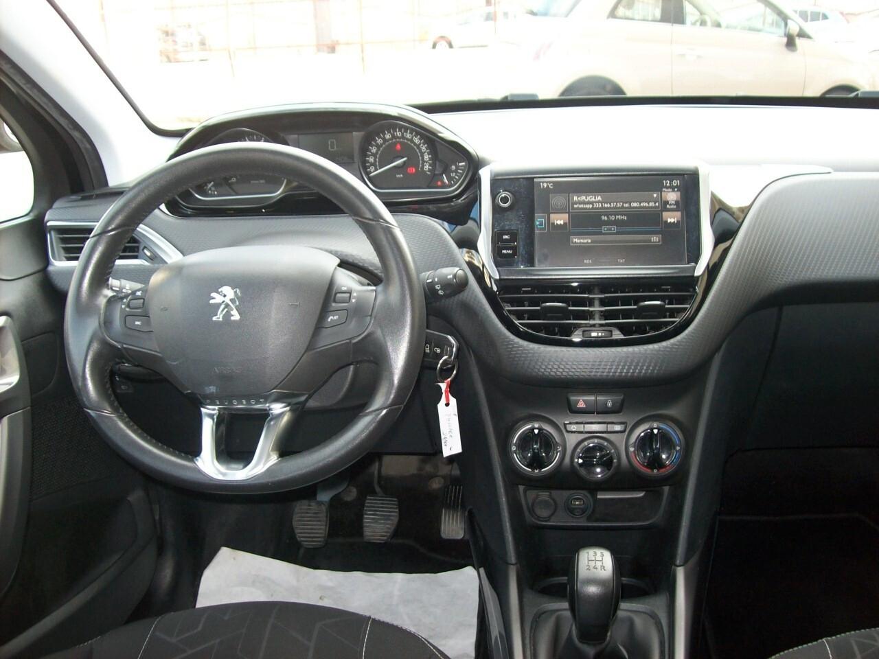 Peugeot 2008 1.2 PureTech 82CV Business