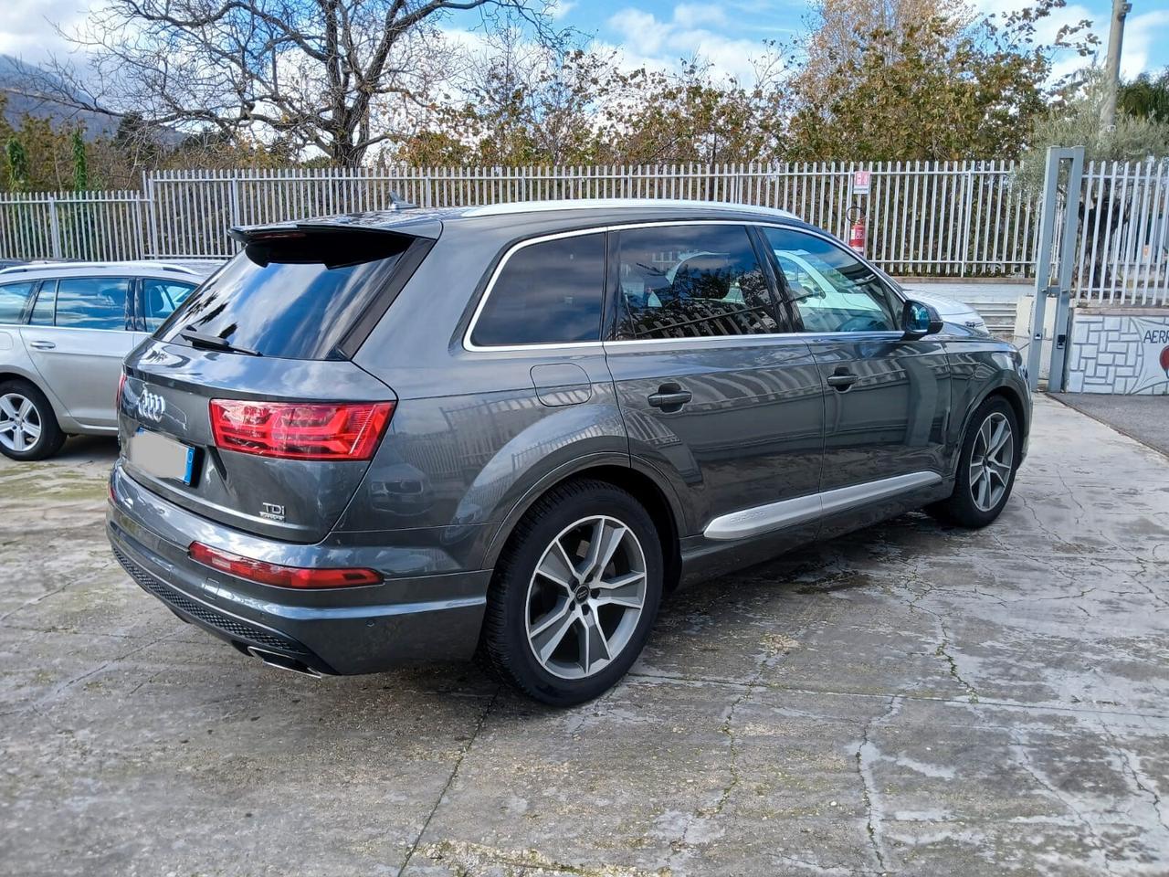 Audi Q7 3.0 TDI 272 CV quattro tiptronic Business Plus