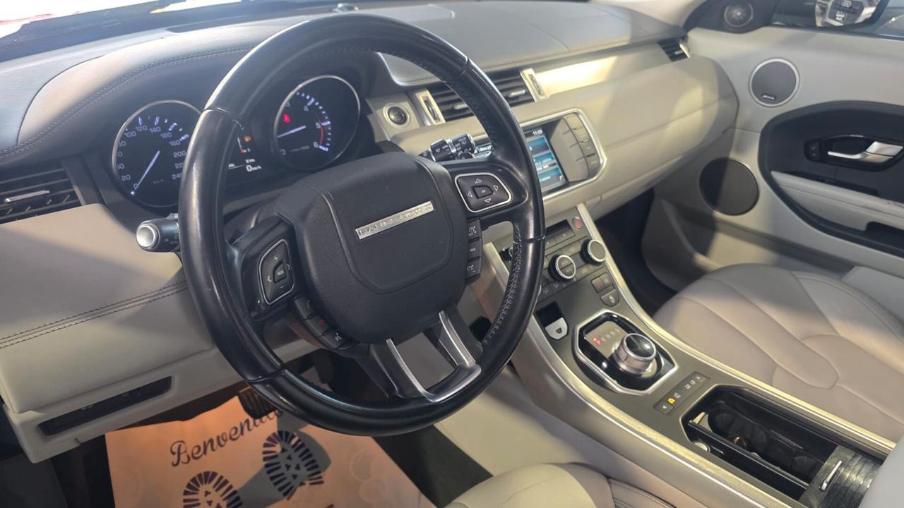 Land Rover Range Evoque 2.2 TD4 5p. Dynamic