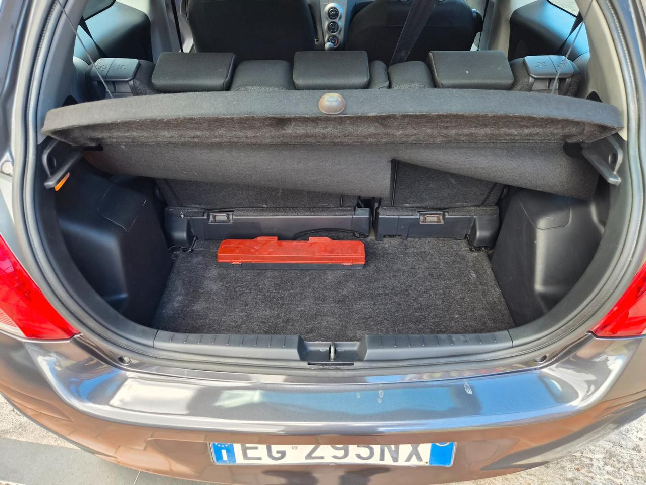 Toyota Yaris 1.0 3 porte Sol