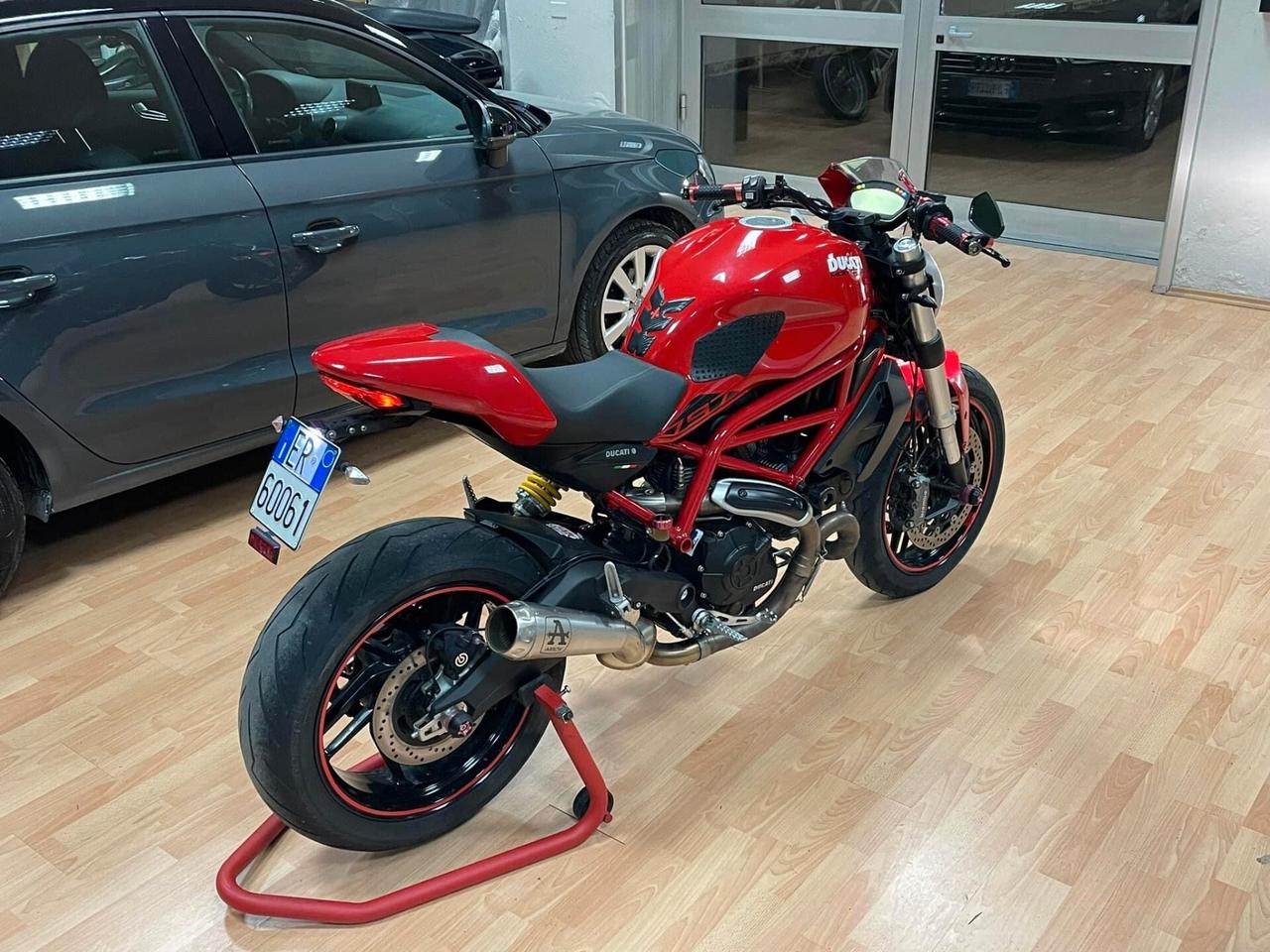 Ducati Monster 797