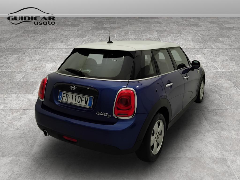 MINI Mini IV F55 2018 5p - Mini 5p 1.5 Cooper D