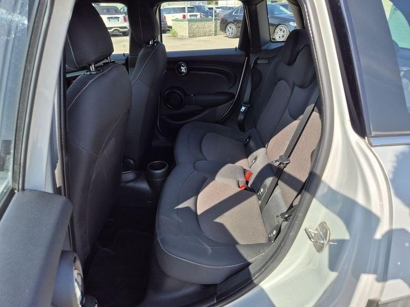 MINI Mini 5 porte Mini 1.5 Cooper D Hype 5p auto