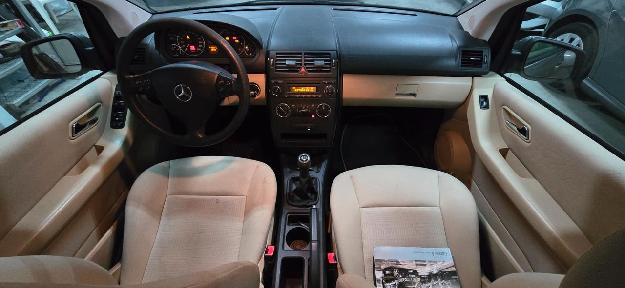 Mercedes-benz A 150 160 BlueEFFICIENCY Elegance