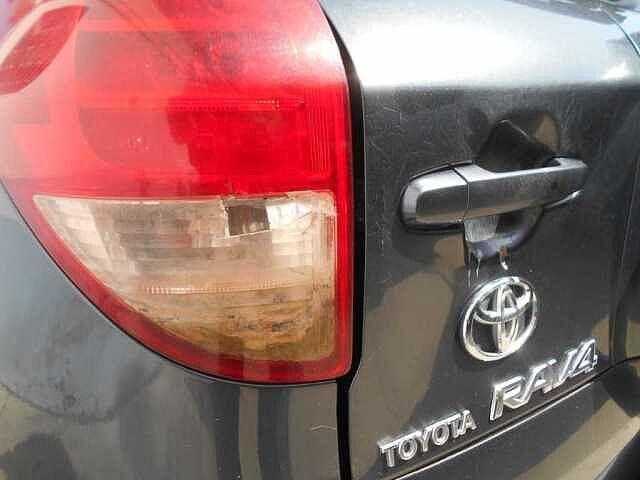 Toyota RAV4 2.2 D-4D 136 CV Sol