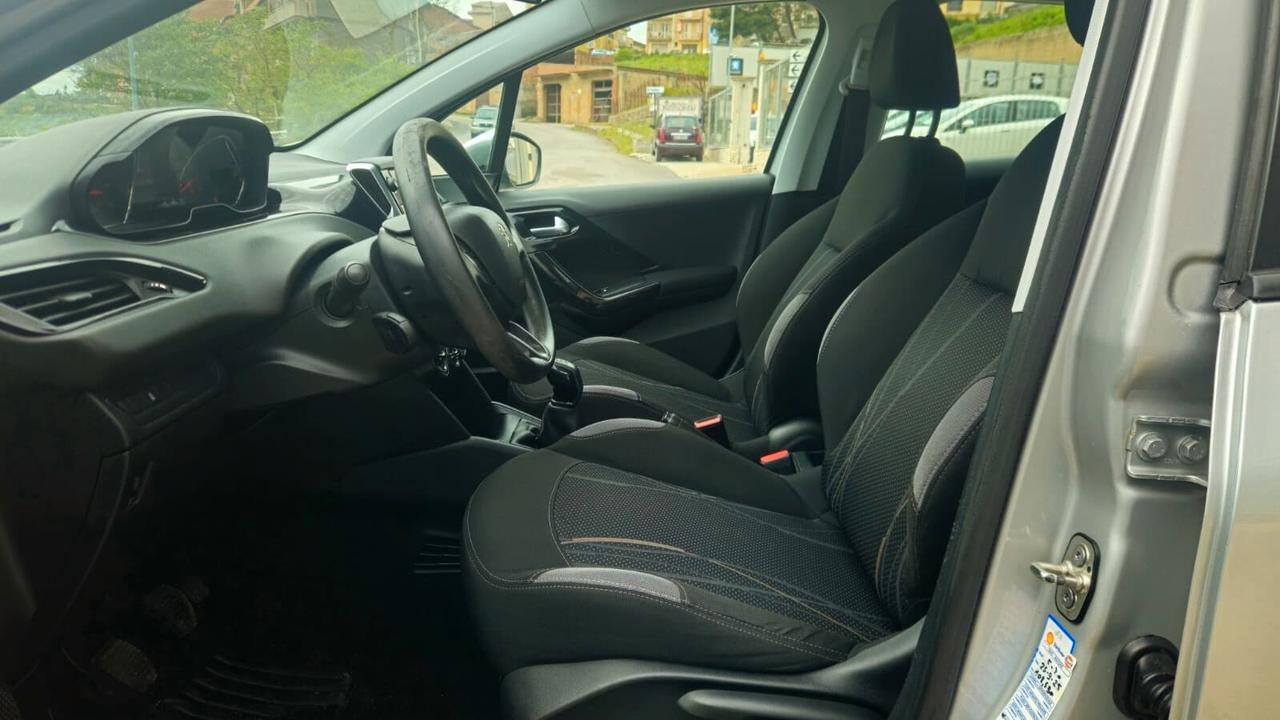 Peugeot 208 1.2 82CV 5porte Active