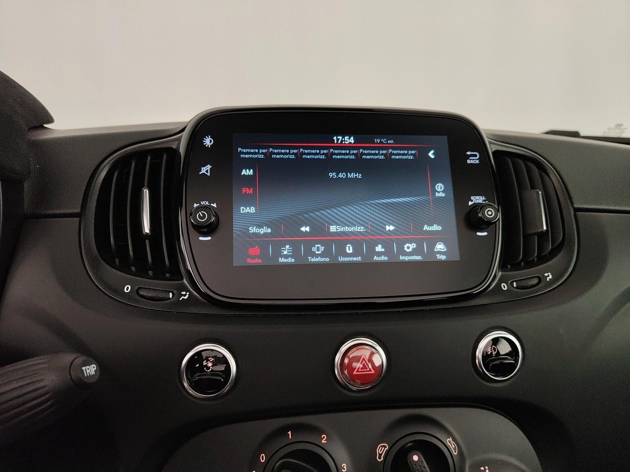 Abarth 595 C 1.4 Turbo T-Jet 165 CV