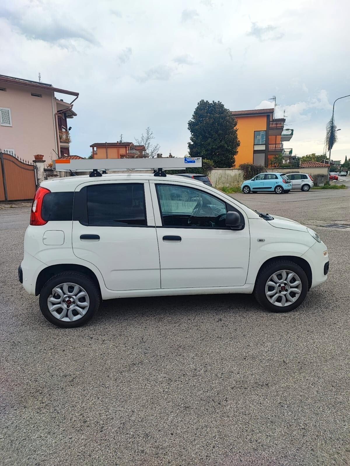 Fiat Panda 0.9 TwinAir metano 2 posti van Natural Power Easy paraurti neri