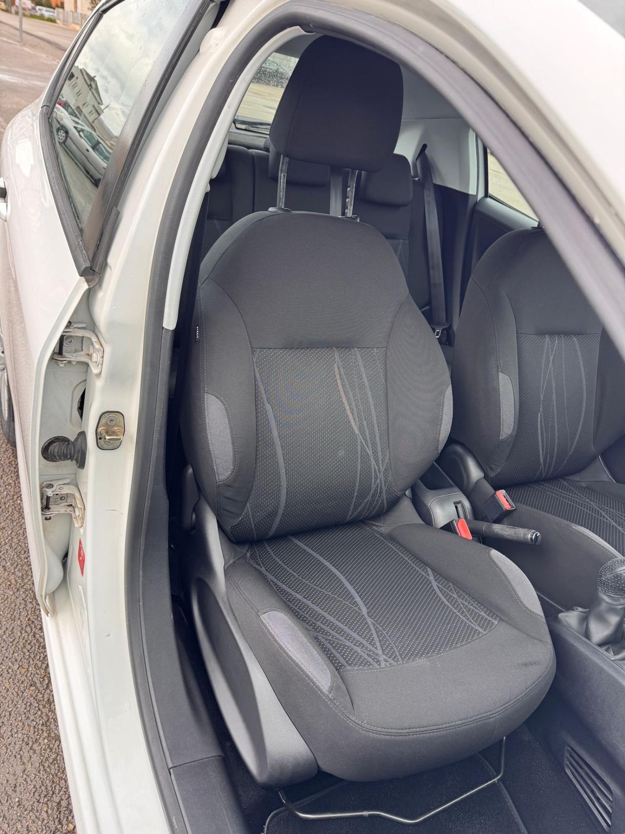 Peugeot 208 1.4 HDi Allure GARANZIA 12 MESI