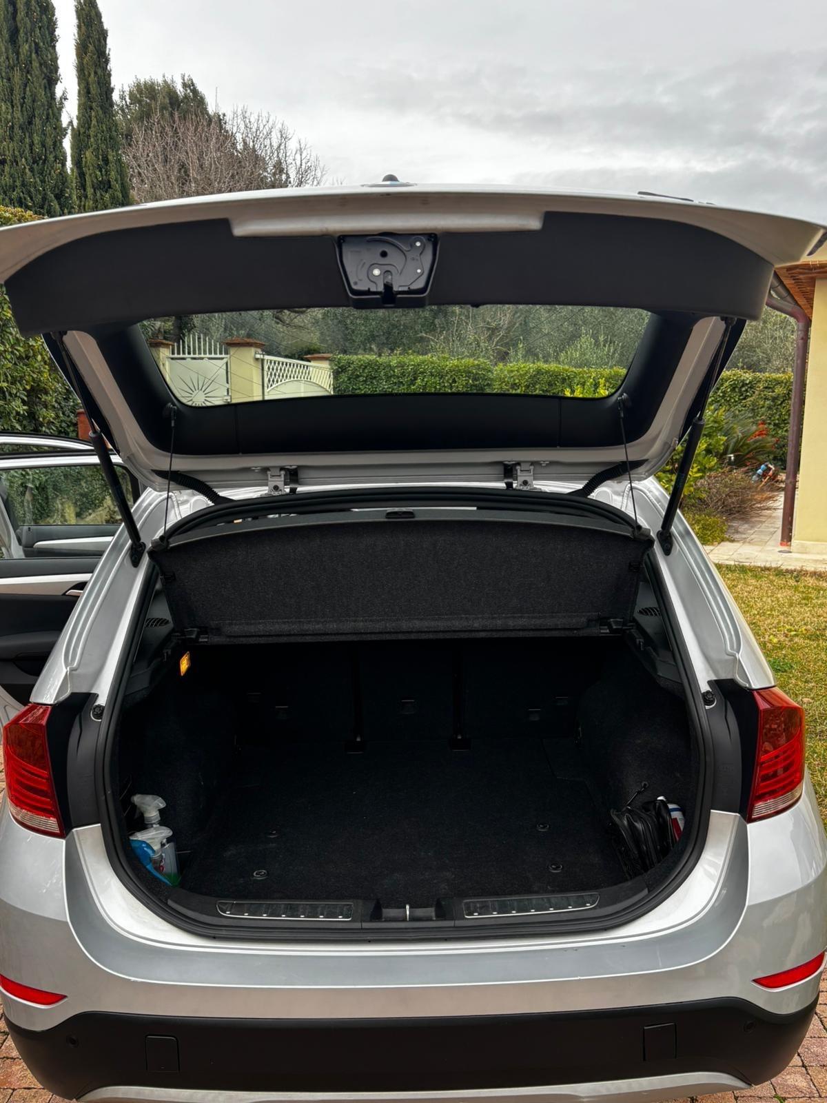 Bmw X1 sDrive18d X Line