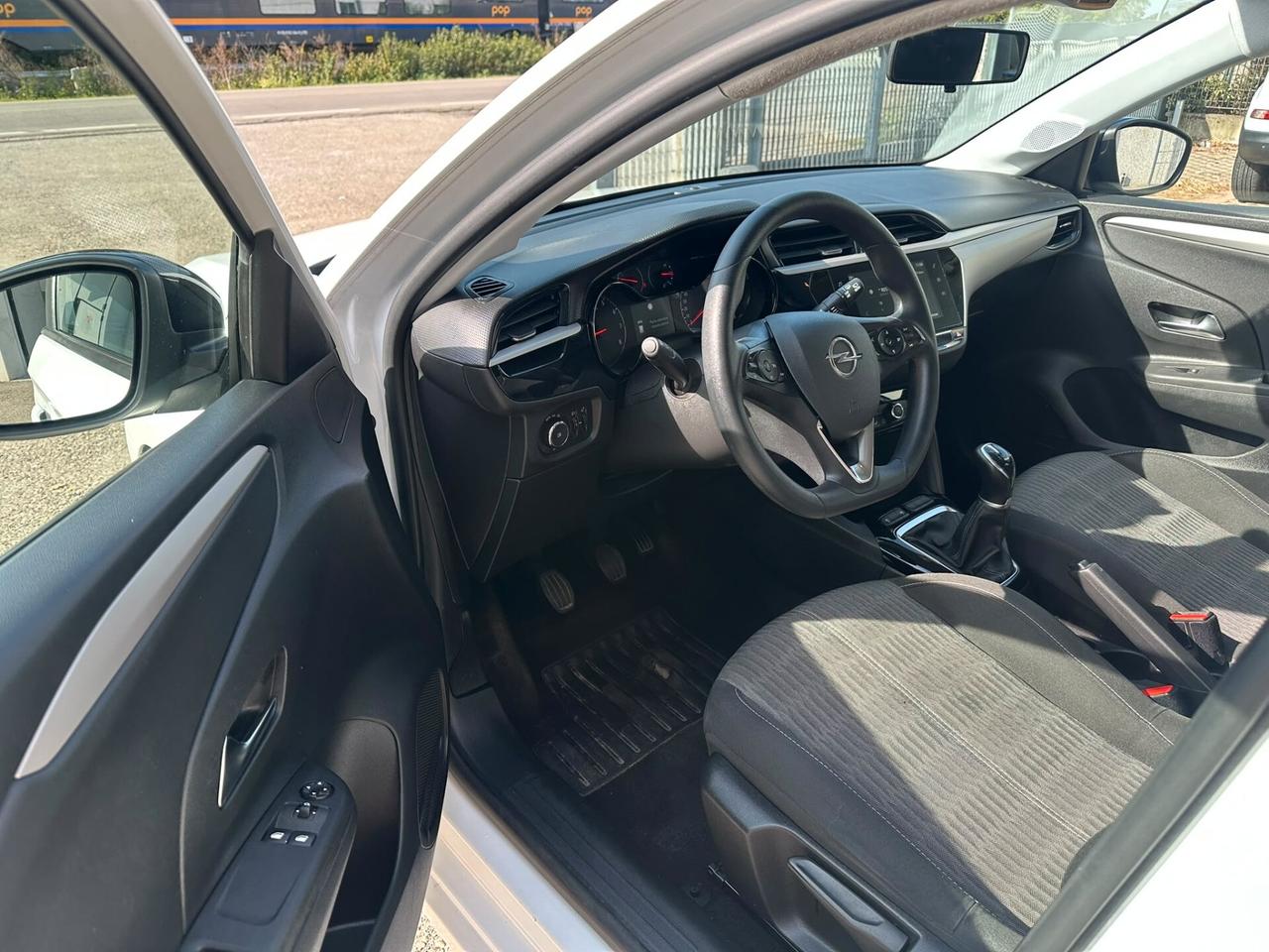 Opel Corsa 1.2 100 CV Edition