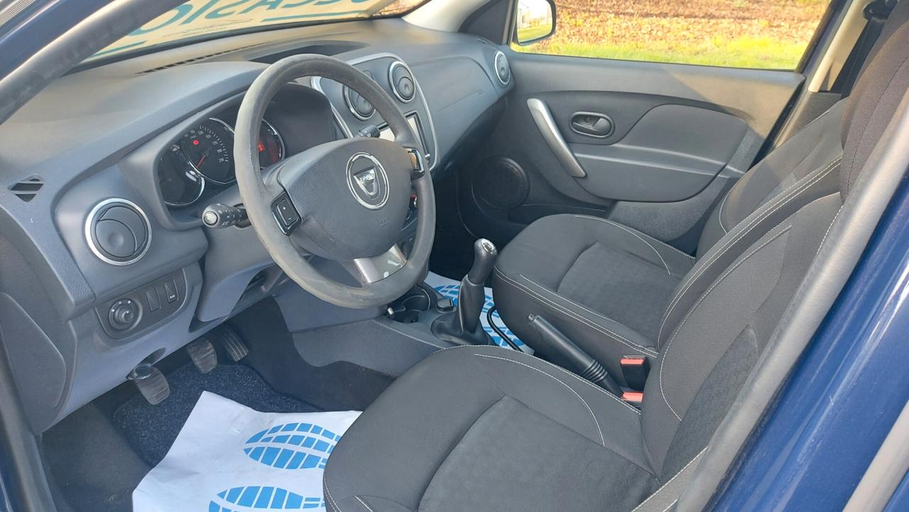 Dacia Sandero 1.5 dCi 8V 75CV Start&Stop SS Lauréate Family