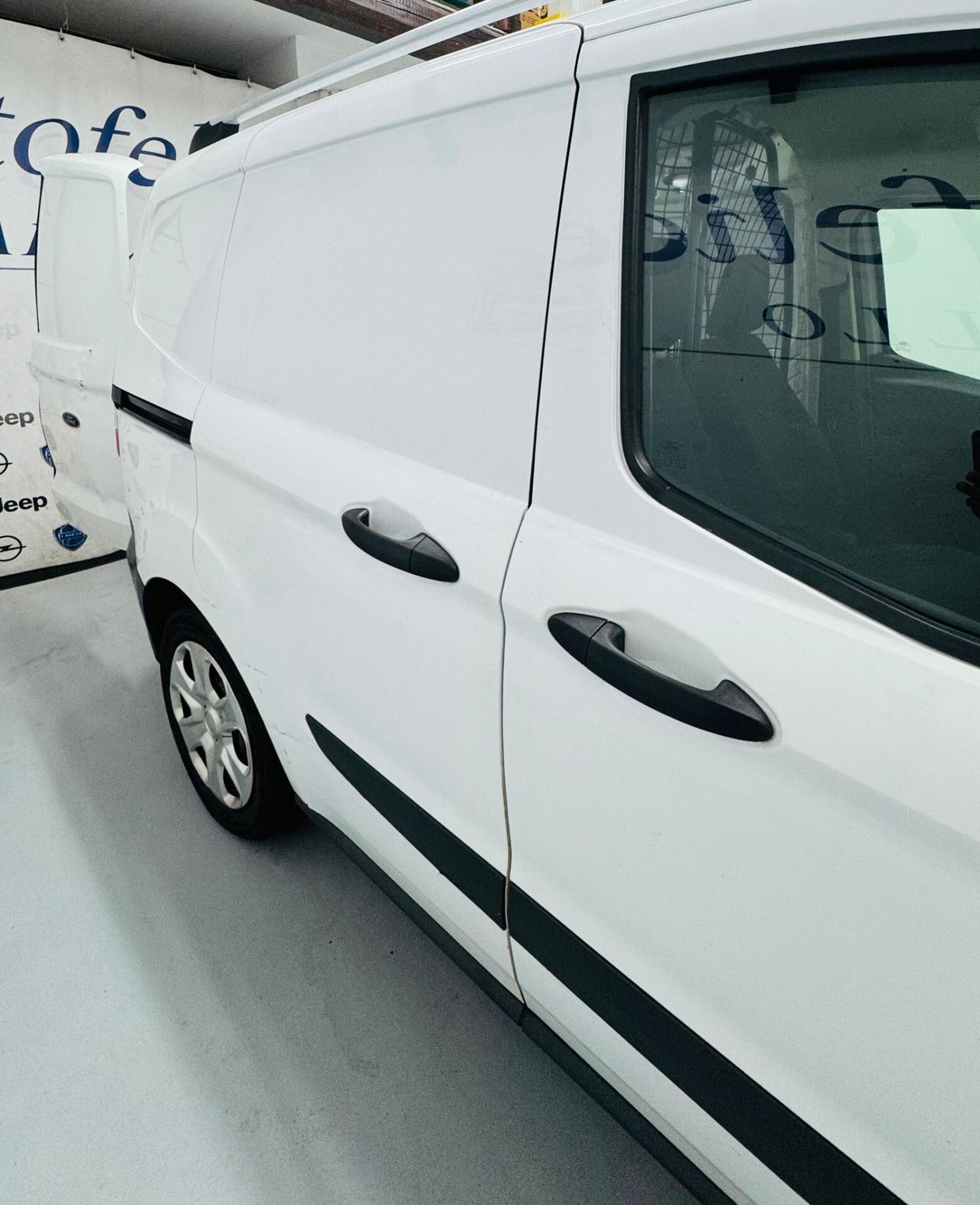 Ford transit courier 1,5 tdci anno 2020