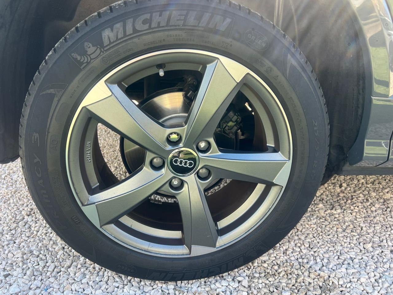 Audi Q2 30 TFSI S tronic