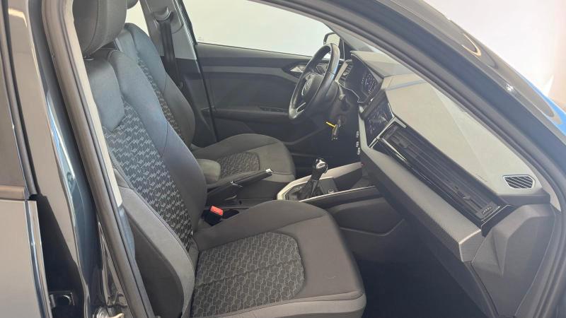 Audi A1 Sportback 30 1.0 Tfsi Identity Black 110 Cv. S-Tronic