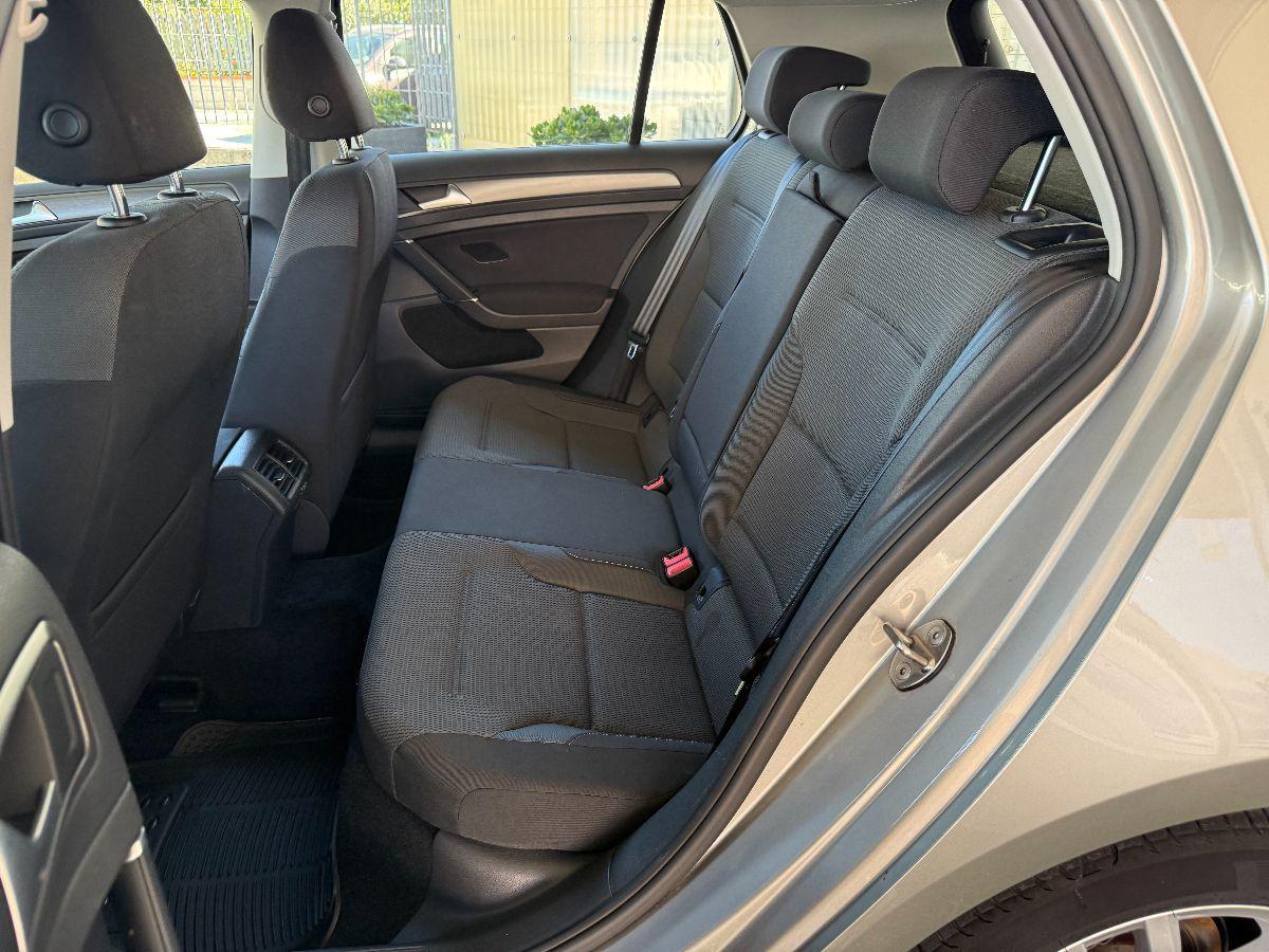 VOLKSWAGEN - Golf 5p 1.5 tgi Business 130cv dsg