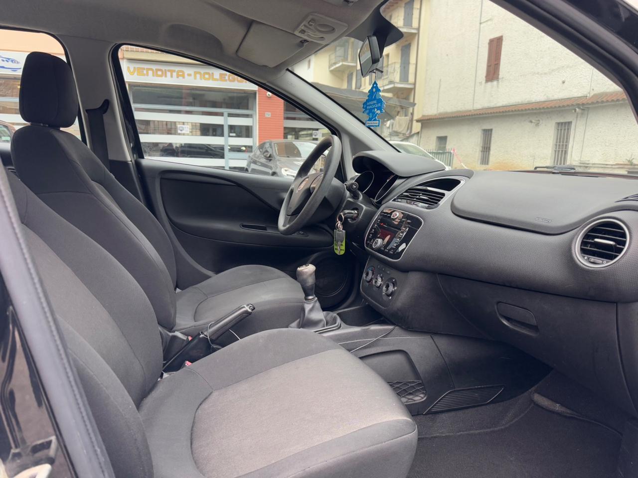 Fiat Punto 1.3 MJT II 75 CV 5 porte TAGLIANDATA - OK NEOPATENTATI