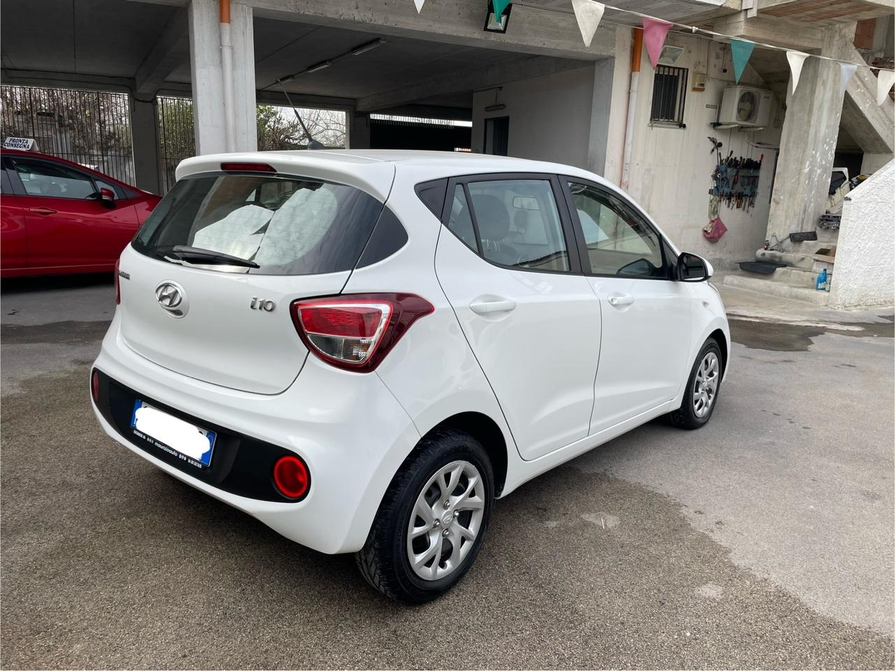 Hyundai i10 1.0 MPI Style restayling Full dal nord Italia