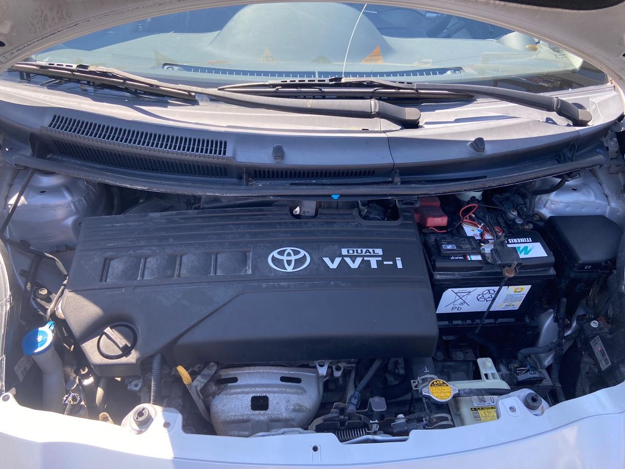 Toyota Yaris 1.3 5 porte Sol