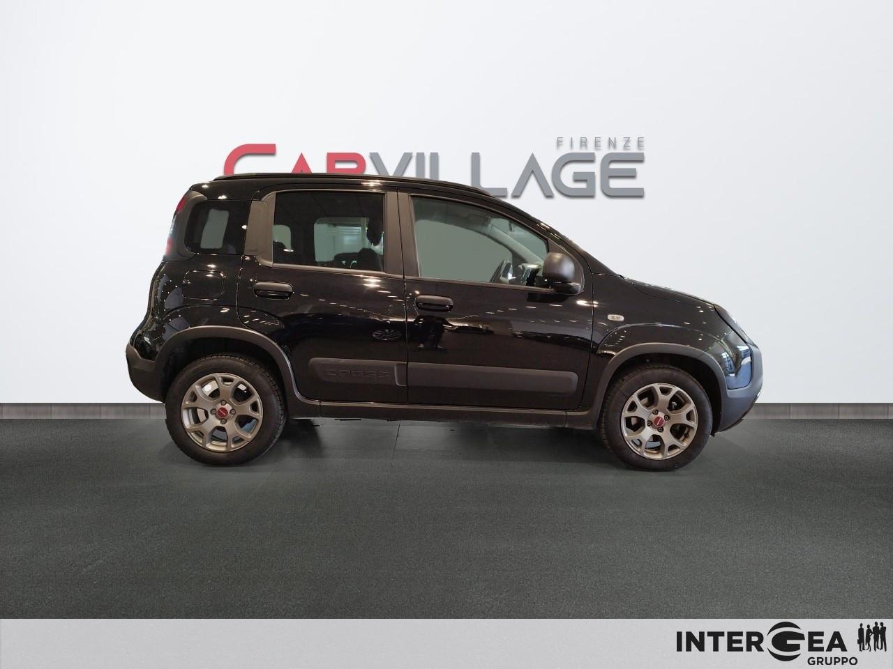 FIAT Panda 1.0 firefly hybrid City Cross s&s 70cv 5p.ti