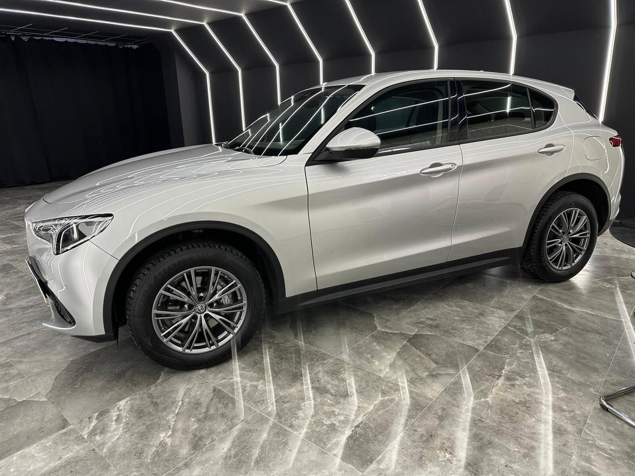 Alfa Romeo Stelvio 2.2 Turbodiesel 210 CV AT8 Q4 Executive
