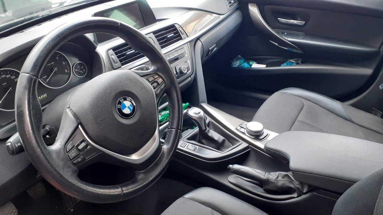 Bmw 320 320d Touring Modern