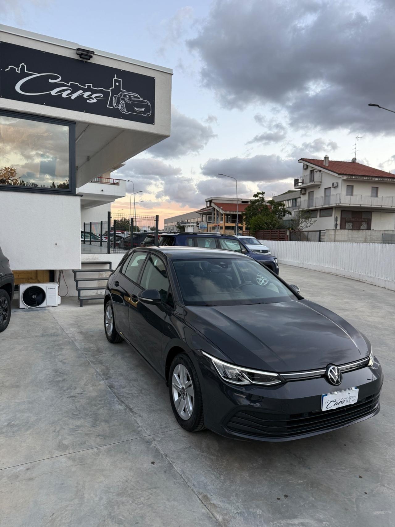 Volkswagen Golf 1.0 TSI EVO Life