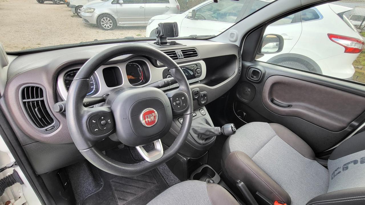 Fiat Panda 1.0 Hybrid City Cross Fire Fly