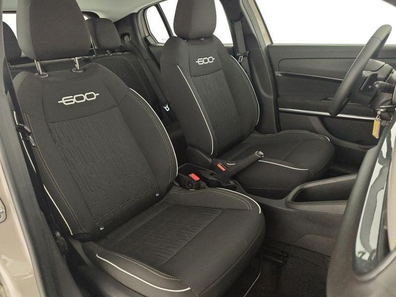 FIAT 600 Hybrid 110 CV DCT MHEV