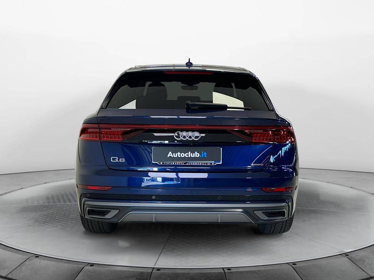 Audi Q8 50 3.0 tdi mhev Quattro 286cv