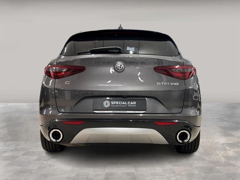 Alfa Romeo Stelvio 2.2 Turbo Ti Q4 AT8