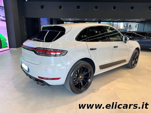 PORSCHE Macan 2.0