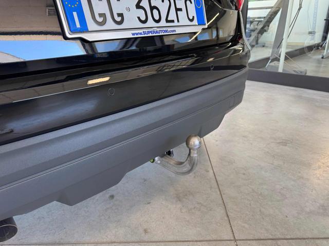 AUDI Q2 30 TDI Business