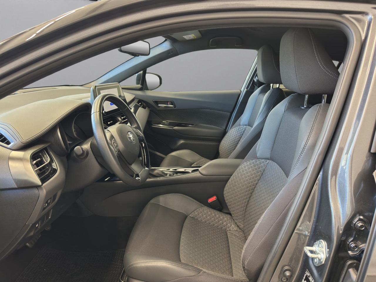 Toyota C-HR 2.0h Trend e-cvt